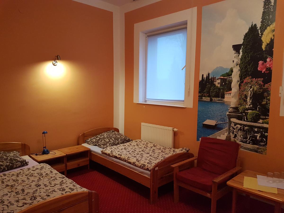 Chrobry Ξενοδοχείο Szprotawa Εξωτερικό φωτογραφία