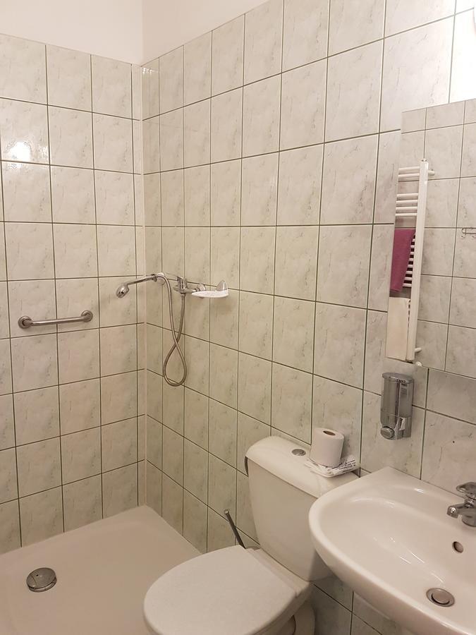 Chrobry Ξενοδοχείο Szprotawa Εξωτερικό φωτογραφία